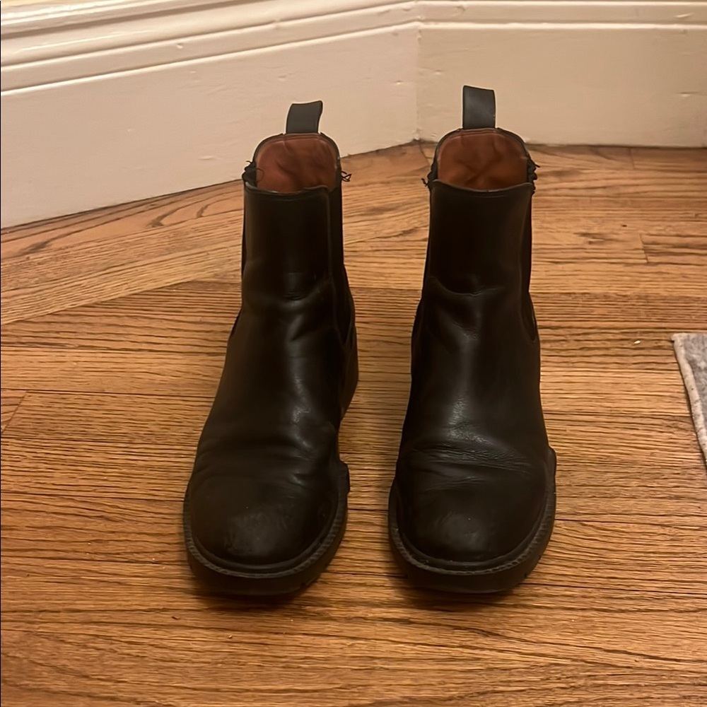 Coach Chelsea Boots - Picture 2 of 6